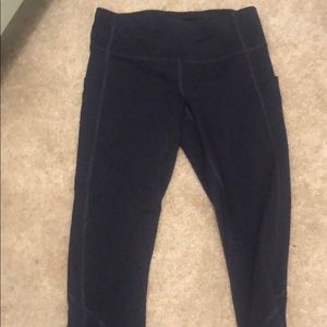 Lululemon in movement leggings